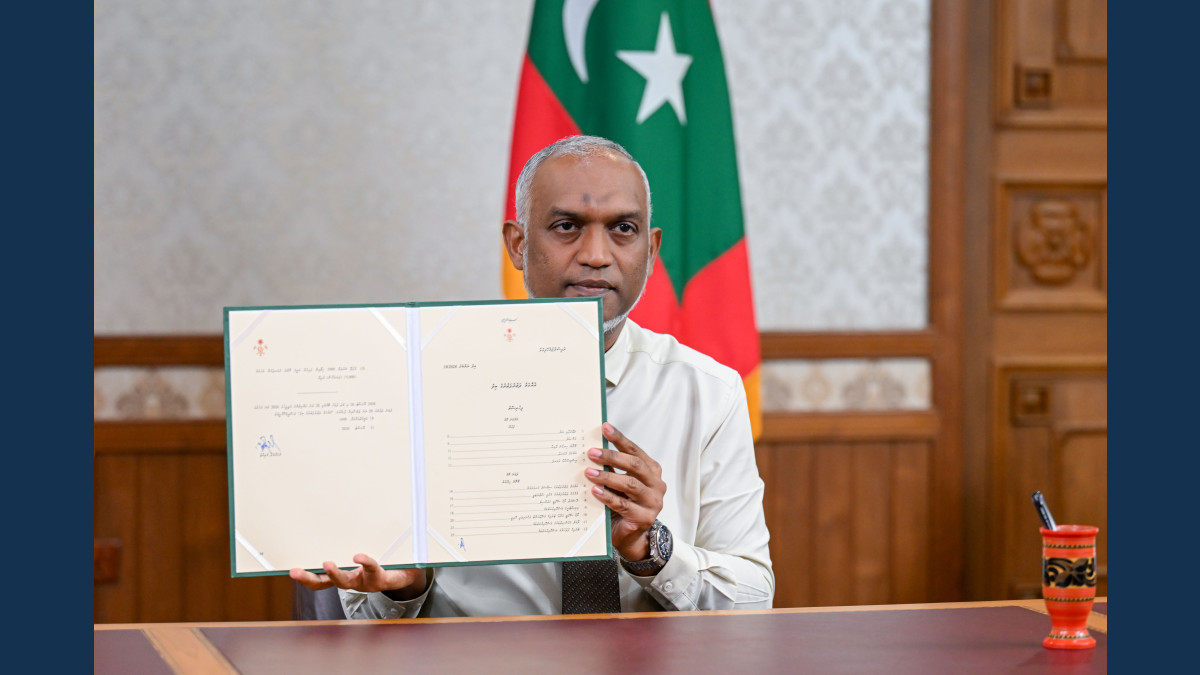 މަޖިލީހުން ފާސްކޮށްފައިވާ ގިނަ ބަދަލުތަކެއް ޤާނޫނަކަށް ބަދަލުކޮށްފި