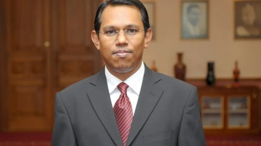 ޕީއެންސީއަށް ސޮއި ނުކޮށްގެން ރާއްޖެއިން ސައޫދީއަށް ކަނޑައަޅާފައިވާ  ސަފީރު  މަގާމުން  ވަކިކުރަނީ
