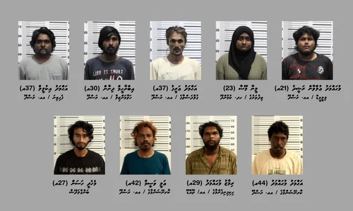 ރަސްދޫގައި ހިންގި ޚާއްސަ އޮޕަރޭޝަނެއްގައި 10 ގެއެއް ބަލައިފާސްކޮށް، ގިނަ ބަޔަކު ހައްޔަރުކޮށްފި