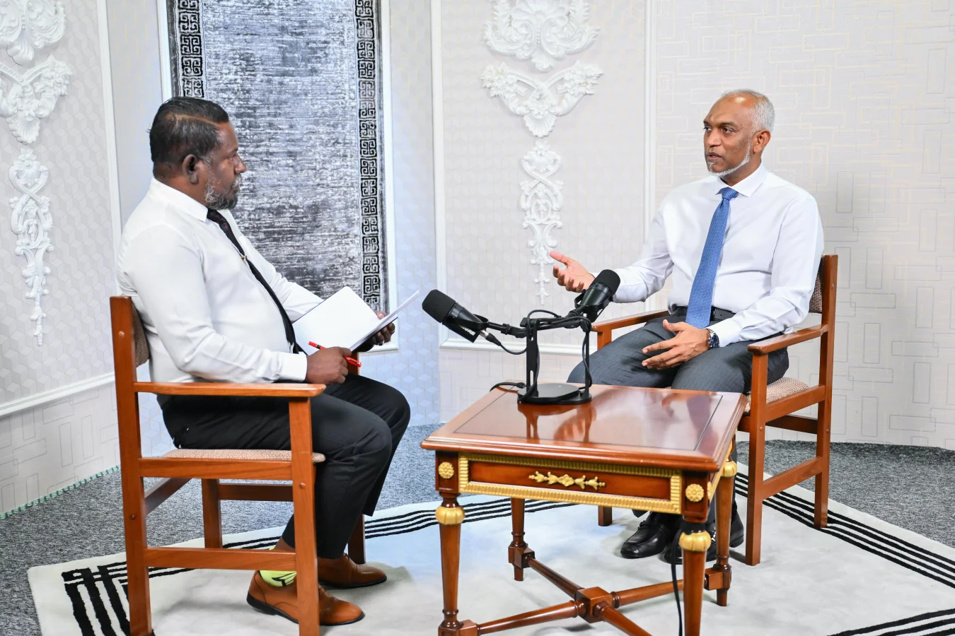 ރަސްމާލެ މަޝްރޫޢުގެ ބިންތަކާއި ފްލެޓް ވިއްކުމުގެ ކޮންޓްރޯލް އޮންނާނީ ސަރުކާރަށް: ރައީސް